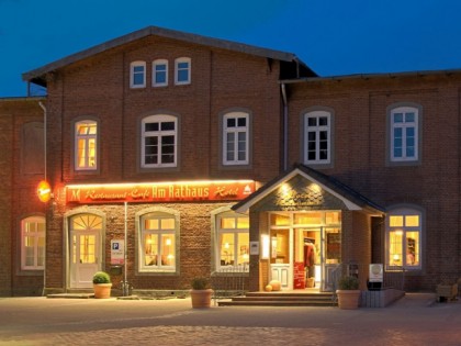 Foto: Am Rathaus